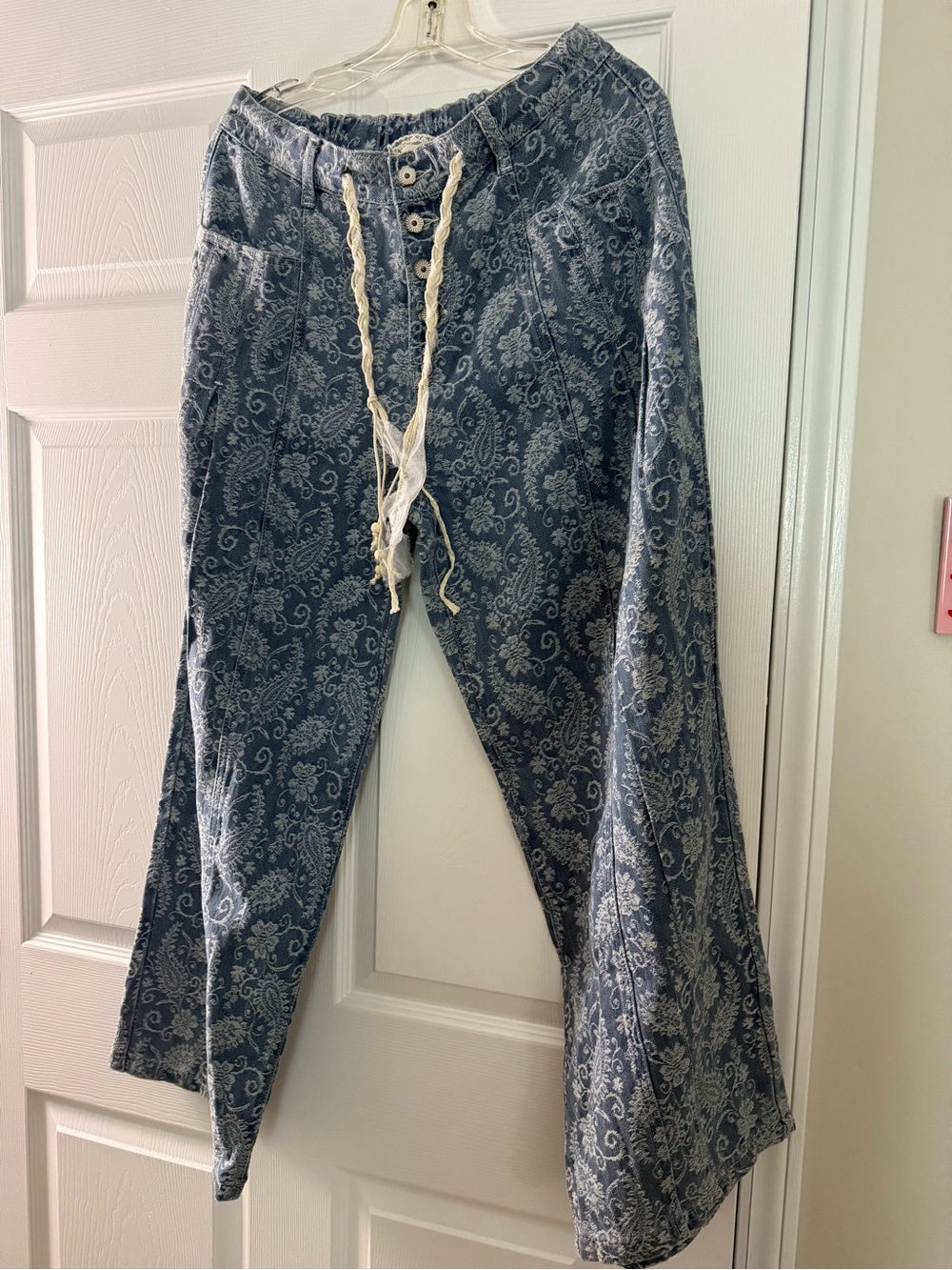 POL Blue Paisley Drawstring Women's Jeans Large